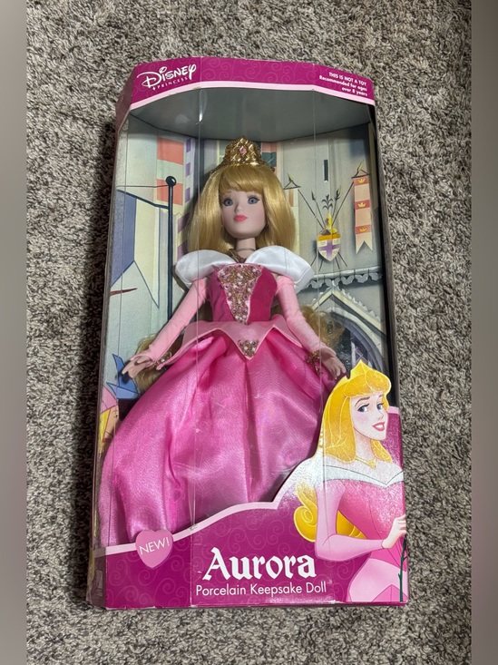 Disney Other - Disney Aurora Porcelain Keepsake Doll - NEW
